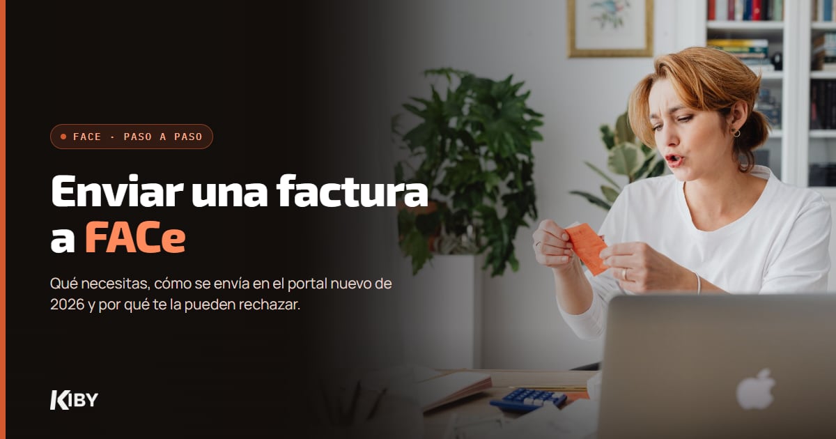 Mujer revisando una factura junto a su portátil, con el título Enviar una factura a FACe